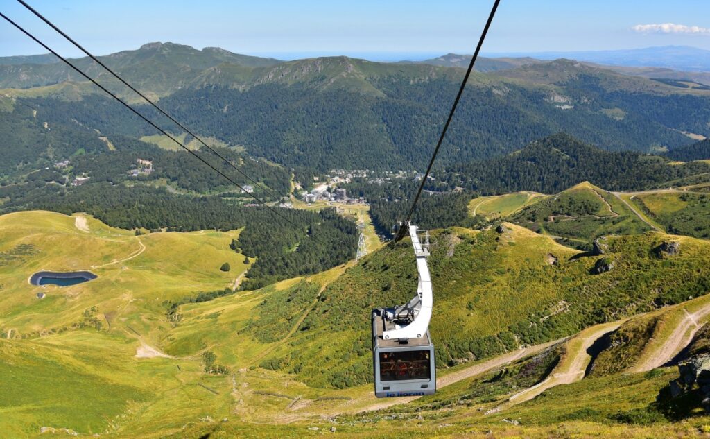 plomb-du-cantal-telepherique